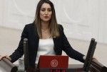 ON BİNLERCE İNSANIN HÂLÂ ÇADIRLARDA YAŞAMASININ BİRİNCİ YILI